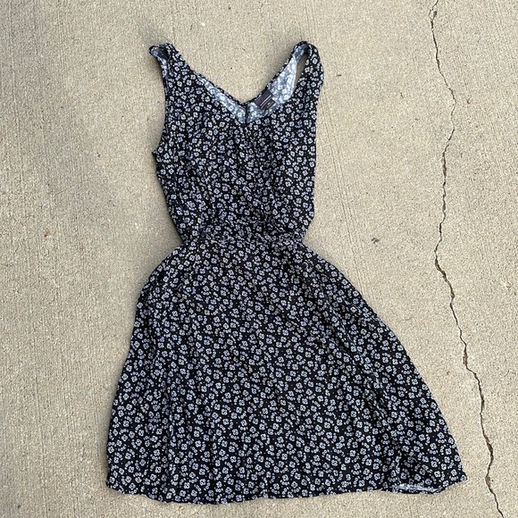 Dresses & Skirts - Oh Baby by Motherhood Maternity Dress XL